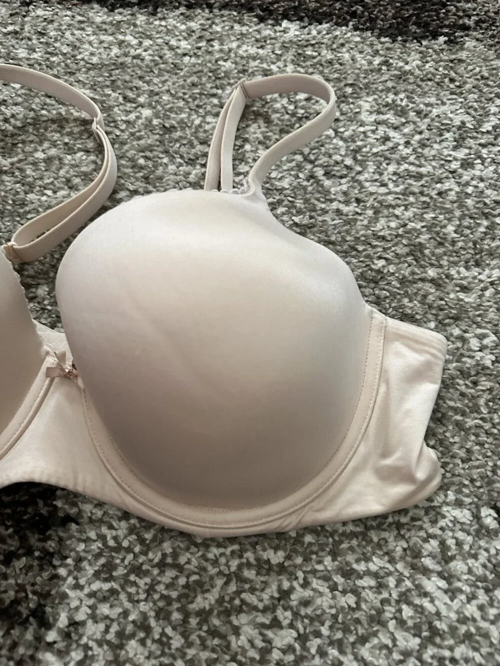 VICTORIA'S SECRET (38D) Nude Body By Victoria Lined Demi Bra Champagne Marzipan - Picture 3 of 13